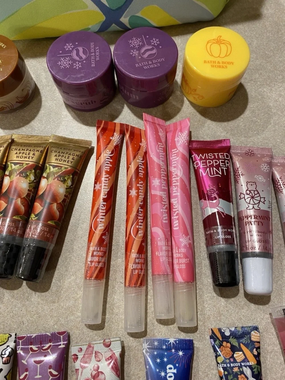Large Bath and Body Works Lip Gloss and Lip Scrub Lot New Sealed W/Bonus Bag